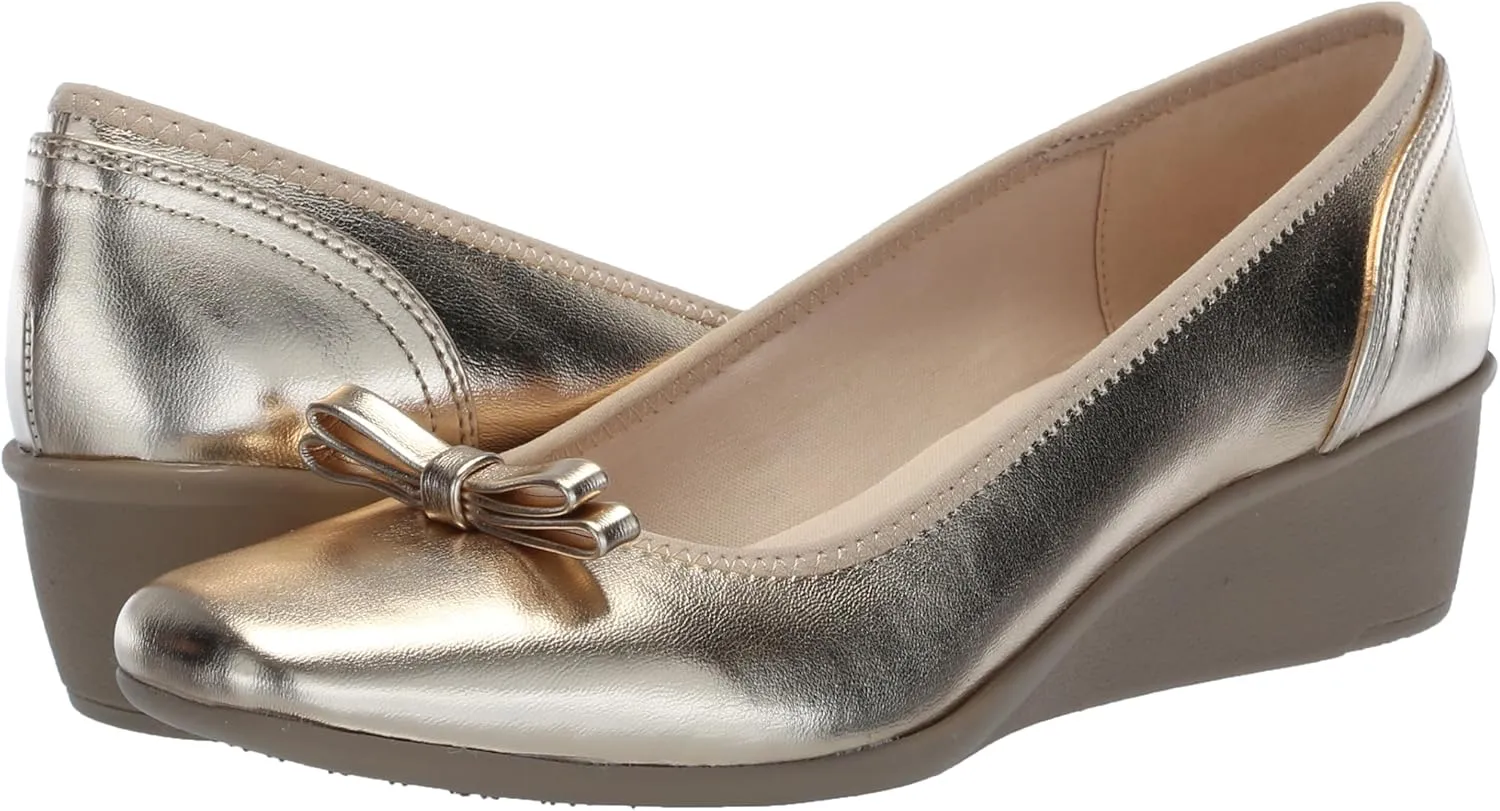 Anne Klein Women's Waldorf Ballet Flat