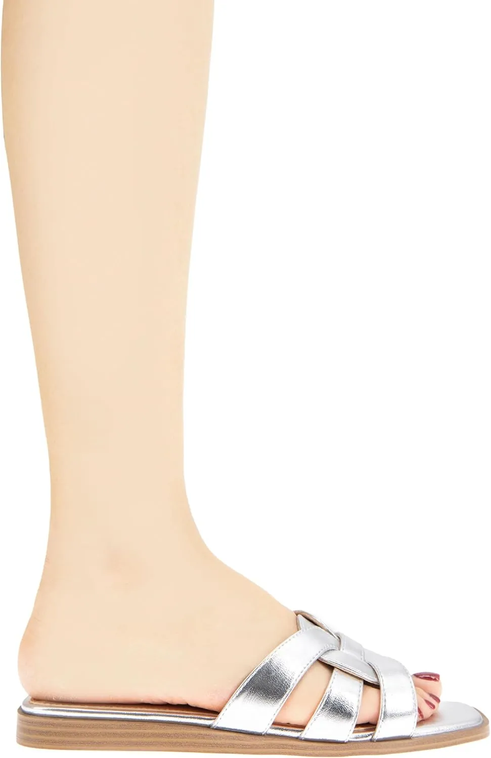 BCBGeneration Women's Everyday Sandal Flat