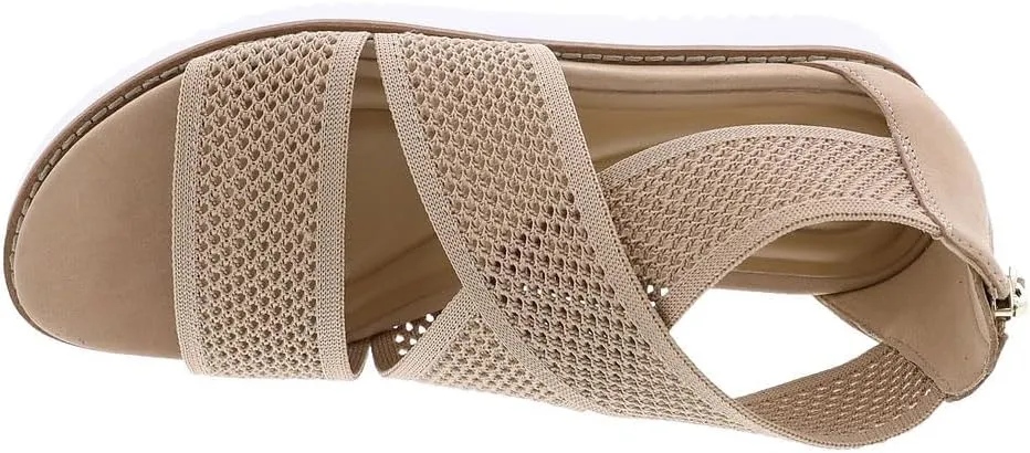 Easy Spirit Women's Wander 2 Flat Sandal