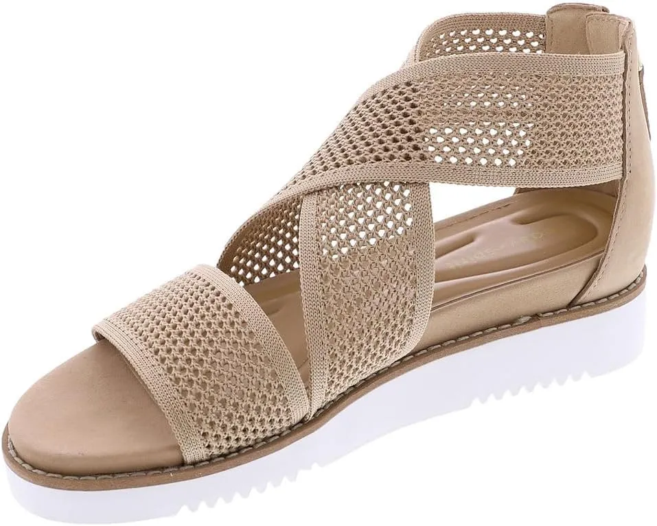 Easy Spirit Women's Wander 2 Flat Sandal