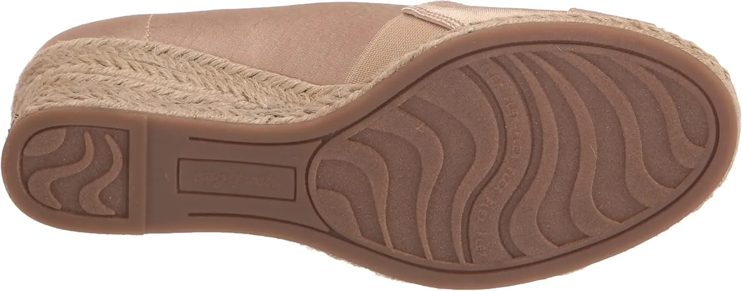 Easy Street Women's Jasper Wedge Sandal