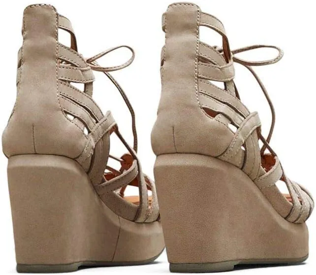Gentle Souls by Kenneth Cole Women's Joy Wedge Sandal