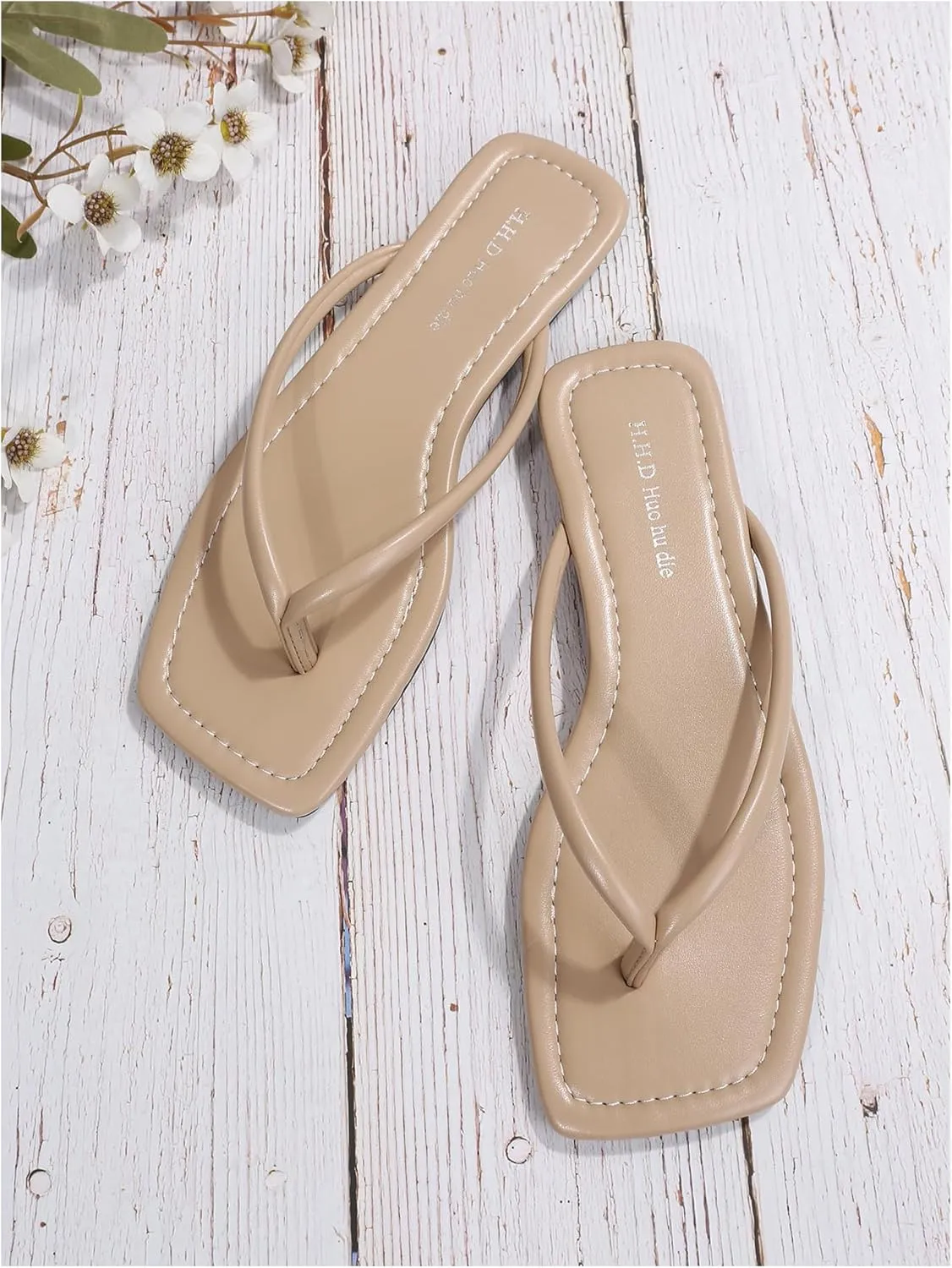 GORGLITTER Women's Square Open Toe Flip Flop Minimalist Thong Flat Sandals Slide On Summer Vacation 2025 Dressy Shoes