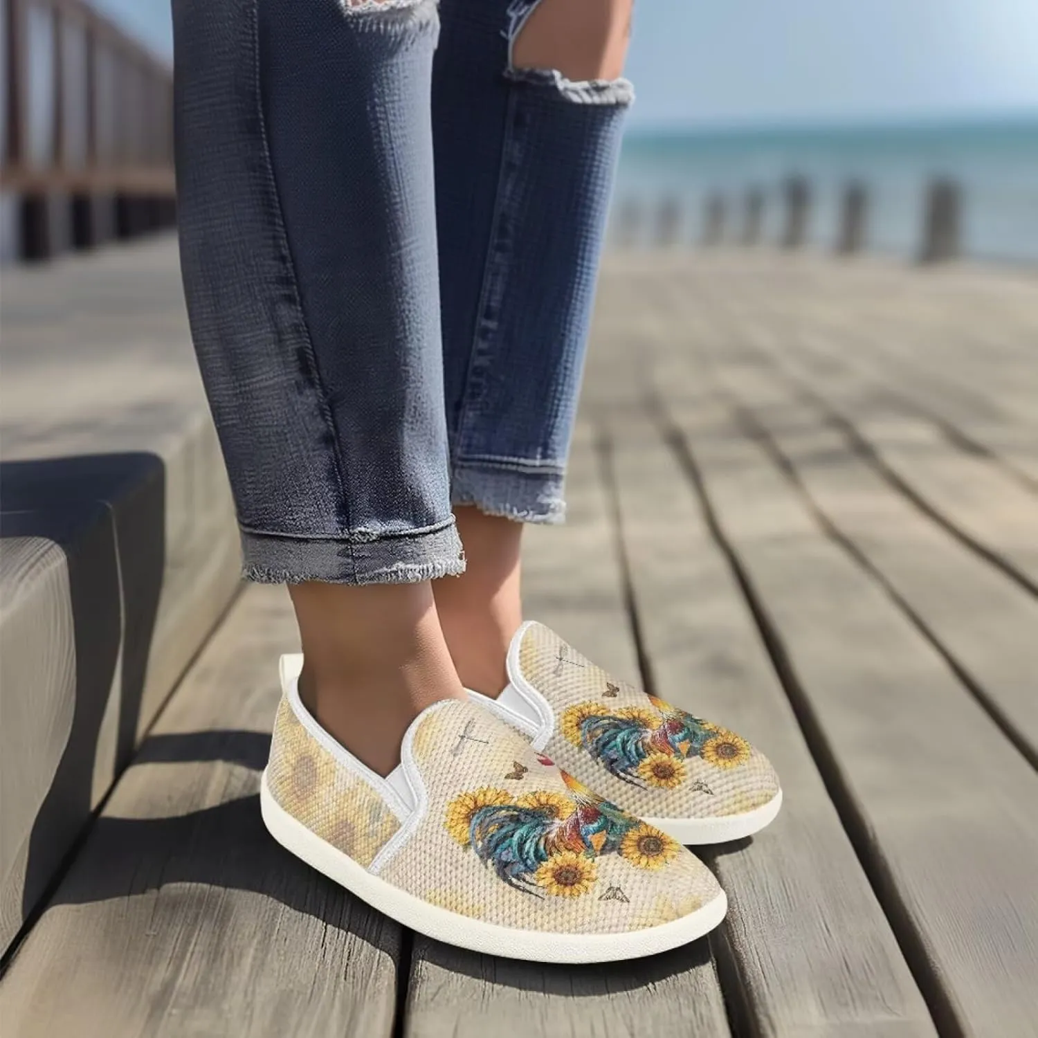 JoyLamoria Women's Ladybug and Daisy Rainbow Print Flats Shoes Leisure Shoes Slip On Work Shoes Comfort Walking Shoes for Travel