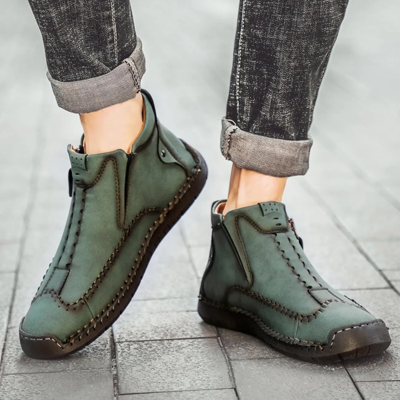 Men's Casual Leather Loafers Fashion Comfortable Chelsea Boots Hand Stitched Slip On Mid-top Shoes