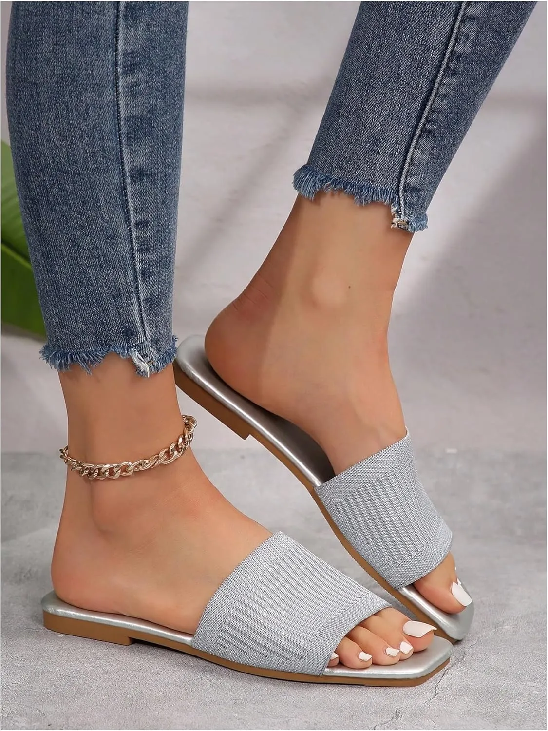 OYOANGLE Women's Single Band Square Open Toe Slide Sandals Summer Slip on Flat Sandals
