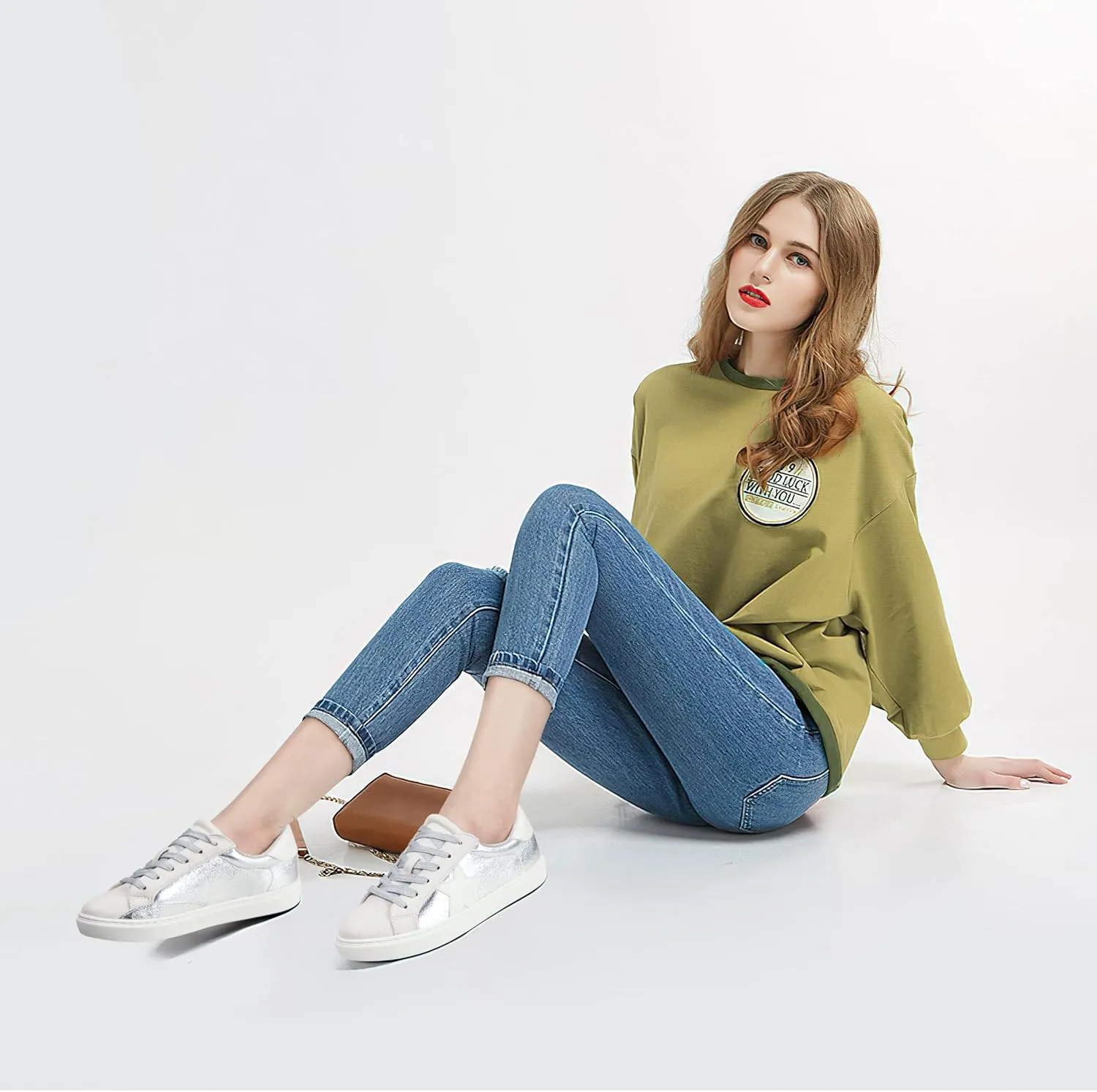 PARTY Women's Fashion Star Sneaker Lace Up Low Top Comfortable Cushioned Walking Shoes