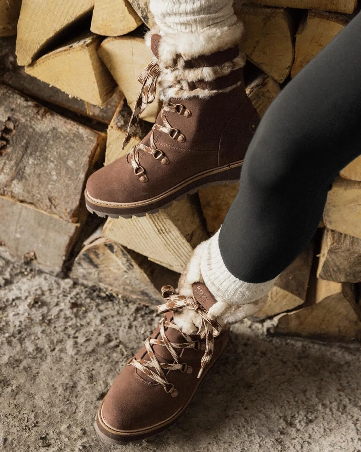 Roxy Women's Brandi Waterproof Leather Boot Fashion