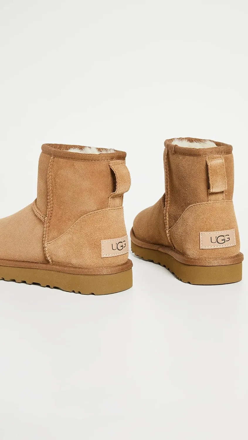 UGG Women's Classic Mini li Boot