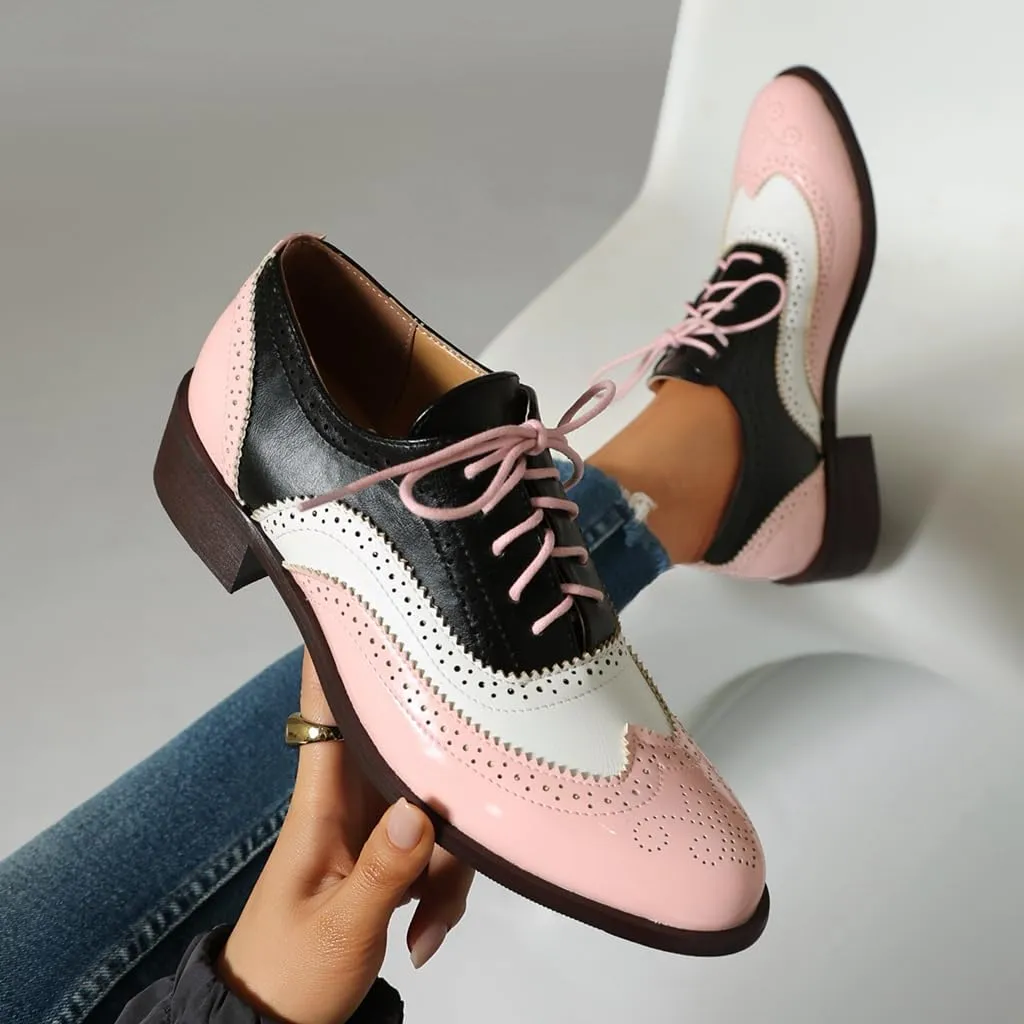 Women's Flat Saddle Oxford Shoes Two Toned Round Toe Wingtip Lace Up Perforated Low Heel School Oxfords Brogues