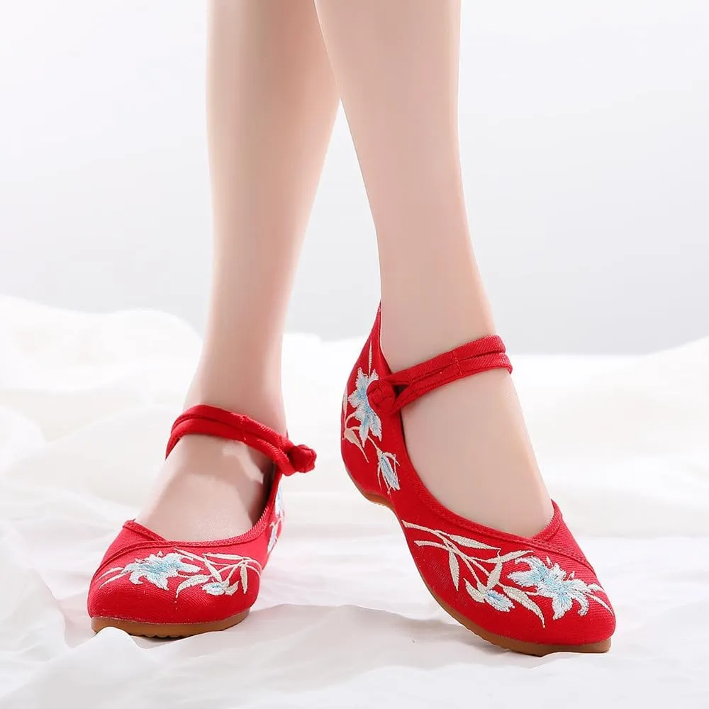 Women's Floral Embroidered Buckle Flat Shoes Handmade Flower Embroidery Round Toe Dress Mary Jane Shoes Cheongsam Shoes
