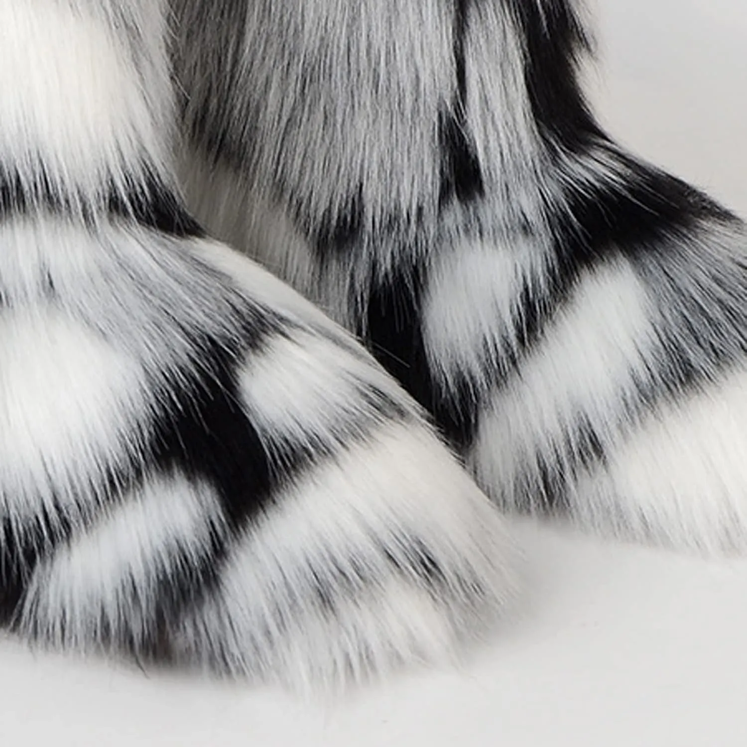 YESBOR Women's Winter Faux Fur Boots Round Toe Warm Fuzzy Fluffy Furry Snow Boots Flat Shoes